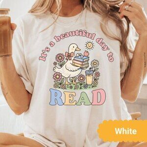 It_s A Beautiful Day To Read, Book Lovers, Graphic Tee